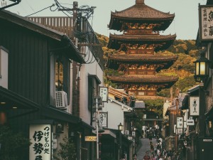 Real Kyoto Back Street Guided Cycling Tour