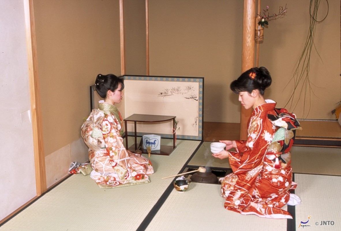 a discussion about the tea ceremony of japan The japanese tea ceremony (called cha-no-yu, chado, or sado) is a special way of making green tea (matcha 抹茶) it is called the way of tea it is a japanese cultural activity involving the ceremonial preparation and presentation of matcha, powdered tea. a discussion about the tea ceremony of japan The japanese tea ceremony (called cha-no-yu, chado, or sado) is a special way of making green tea (matcha 抹茶) it is called the way of tea it is a japanese cultural activity involving the ceremonial preparation and presentation of matcha, powdered tea.